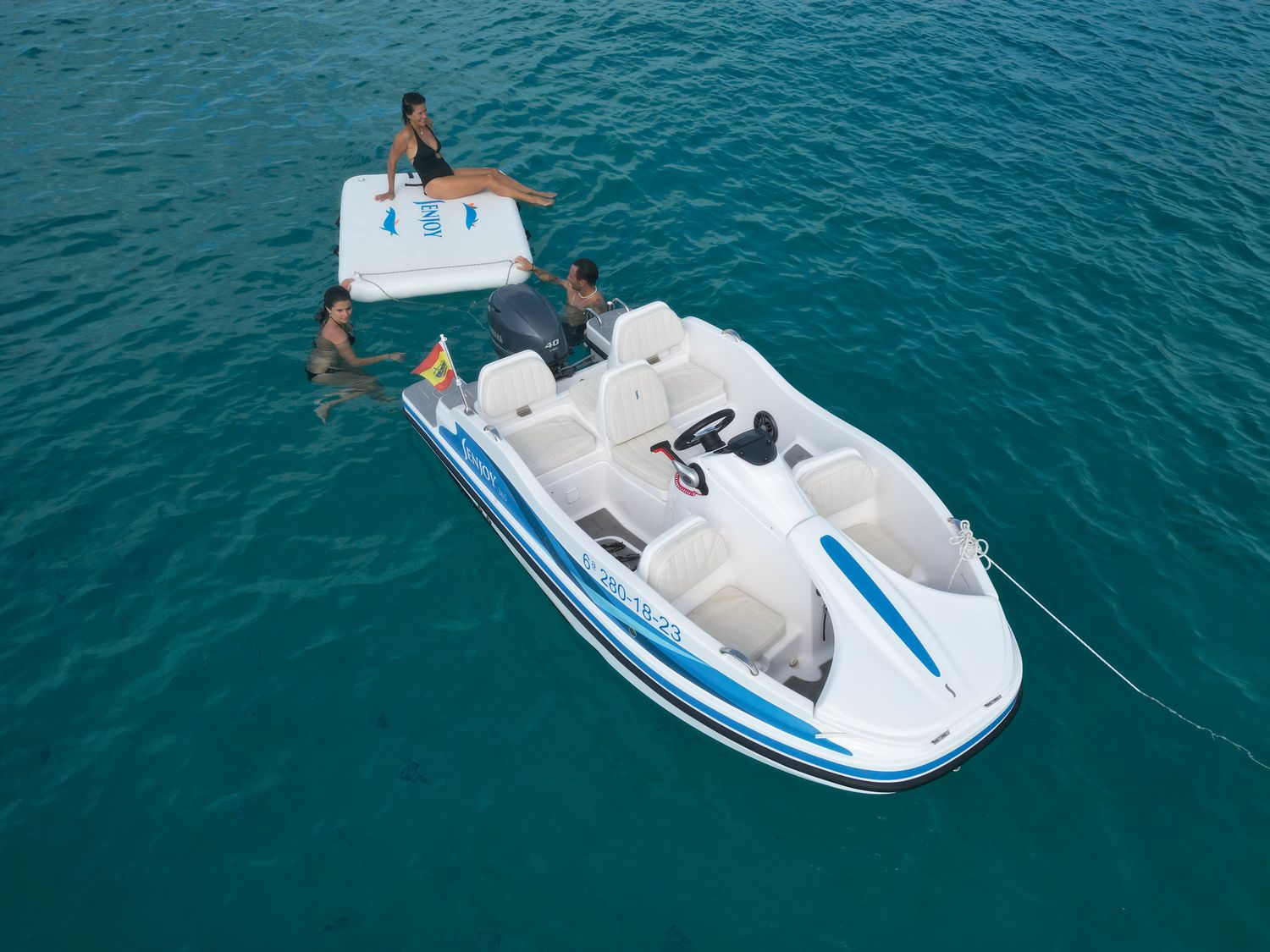 Senjoy 365 con piattaforma galleggiante